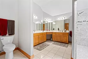 8135 Basswood Rd, Orland Park, IL 60462 - Photo 10