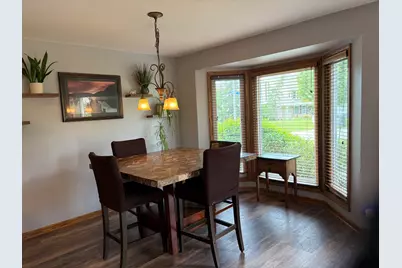 1511 Barrymore Drive, Darien, IL 60561 - Photo 4