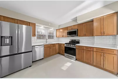 3518 W Main Street, Skokie, IL 60076 - Photo 6
