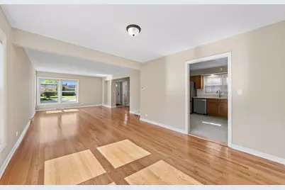 3518 W Main Street, Skokie, IL 60076 - Photo 4