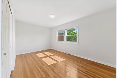 3518 W Main Street, Skokie, IL 60076 - Photo 10