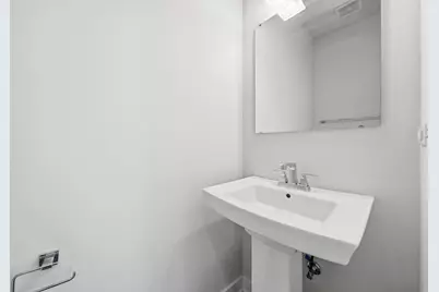 72 Nicholas Drive E, Des Plaines, IL 60016 - Photo 8