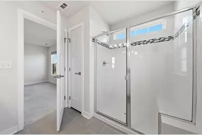 72 Nicholas Drive E, Des Plaines, IL 60016 - Photo 24