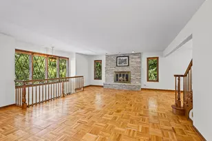 32675 N Forest Dr, Grayslake, IL 60030 - Photo 4