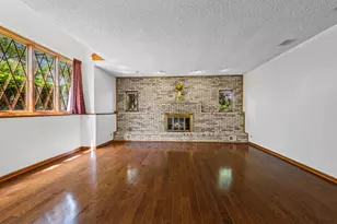 32675 N Forest Dr, Grayslake, IL 60030 - Photo 18