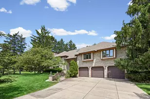 32675 N Forest Dr, Grayslake, IL 60030 - Photo 2