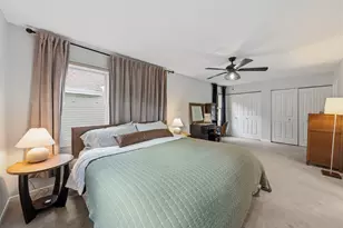 888 Shady Ln, Aurora, IL 60506 - Photo 8