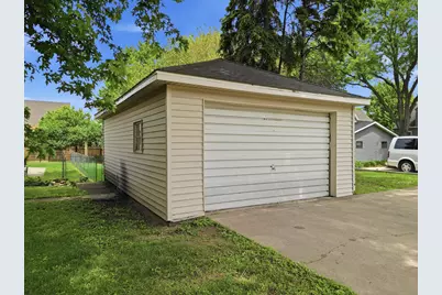 722 Highland Avenue, Dixon, IL 61021 - Photo 38