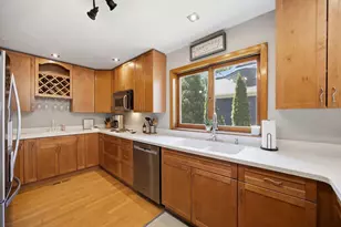 5417 Blodgett Ave, Downers Grove, IL 60515 - Photo 14