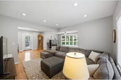 5417 Blodgett Avenue, Downers Grove, IL 60515 - Photo 6