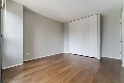 30 E Huron Street #2405, Chicago, IL 60611 - Photo 8
