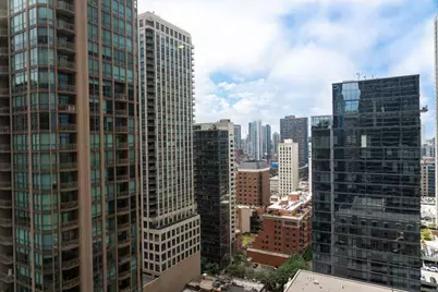 30 E Huron Street #2405, Chicago, IL 60611 - Photo 10
