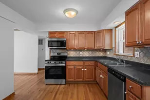 8610 W Summerdale Ave, Chicago, IL 60656 - Photo 8