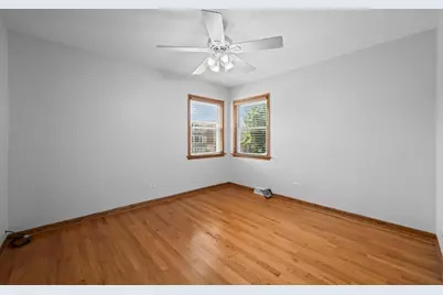 8610 W Summerdale Avenue #2S, Chicago, IL 60656 - Photo 14