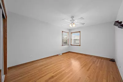 8610 W Summerdale Avenue #2S, Chicago, IL 60656 - Photo 10