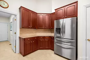 2311 Woodglen Ct, Aurora, IL 60502 - Photo 10