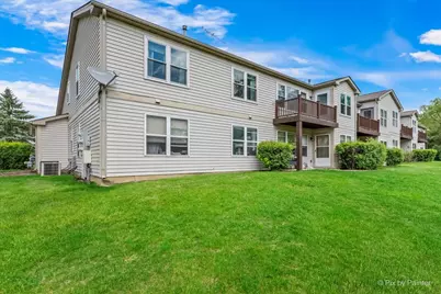 1101 Yorkshire Court #D, Elgin, IL 60120 - Photo 34