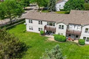 1101 Yorkshire Ct, Elgin, IL 60120 - Photo 40