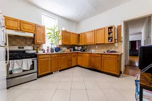 3651 S Wood St, Chicago, IL 60609 - Photo 16