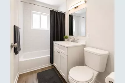 4916 N Harlem Avenue #2, Harwood Heights, IL 60706 - Photo 2
