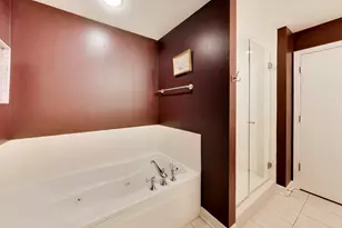 824 Stables Ct, Highwood, IL 60040 - Photo 20