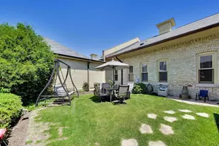 824 Stables Ct, Highwood, IL 60040 - Photo 30