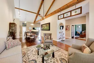 824 Stables Ct, Highwood, IL 60040 - Photo 4