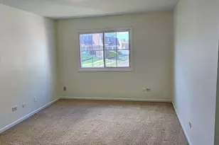 833 Village Quarter Rd, West Dundee, IL 60118 - Photo 20