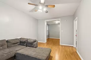 5756 S Princeton Ave, Chicago, IL 60621 - Photo 16