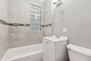 5756 S Princeton Ave, Chicago, IL 60621 - Photo 14