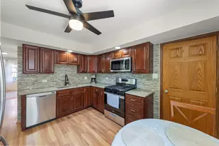 11547 S Kenneth Ave, Alsip, IL 60803 - Photo 6