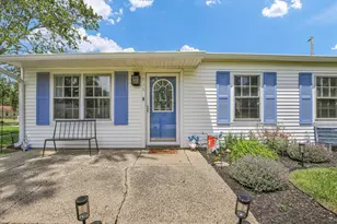 1816 Southwood Dr, Champaign, IL 61821 - Photo 8