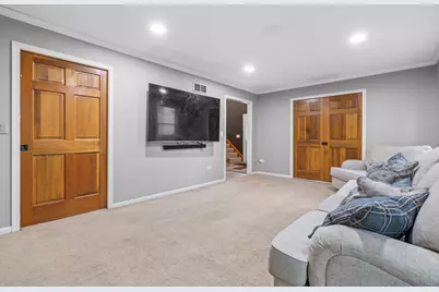 938 Stonehaven Court, Elgin, IL 60124 - Photo 10