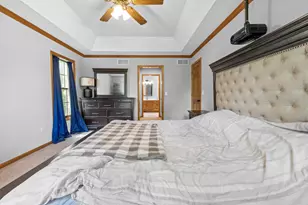 938 Stonehaven Ct, Elgin, IL 60124 - Photo 36