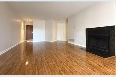 1757 Eastwood Court #4, Schaumburg, IL 60195 - Photo 4