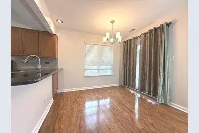1757 Eastwood Court #4, Schaumburg, IL 60195 - Photo 6