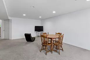 241 Ashcroft Ln, Oswego, IL 60543 - Photo 20