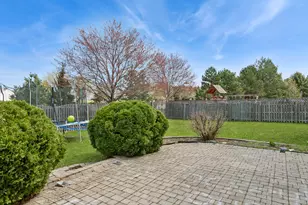 241 Ashcroft Ln, Oswego, IL 60543 - Photo 22