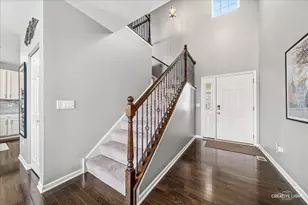 2854 Henley Ln, Naperville, IL 60540 - Photo 10