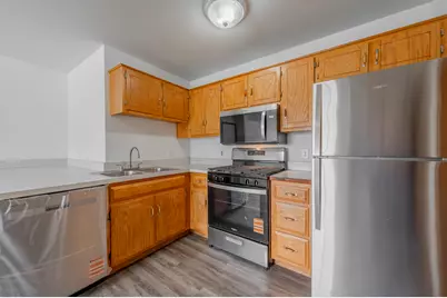 915 Spiros Court #206, Dekalb, IL 60115 - Photo 2