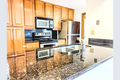 1751 Sleepy Hollow Court #7, Schaumburg, IL 60195 - Photo 2