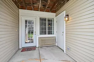 142 Bertram Dr, Yorkville, IL 60560 - Photo 4