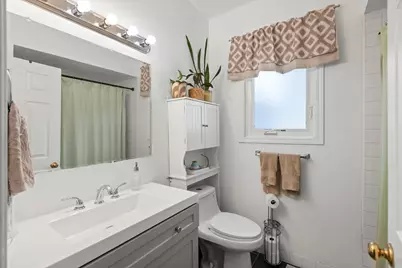 1345 W Walton Street #1, Chicago, IL 60642 - Photo 10