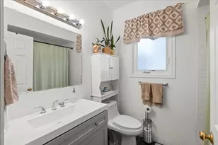 1345 W Walton St, Chicago, IL 60642 - Photo 10