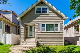 5138 W Addison St, Chicago, IL 60641 - Photo 1