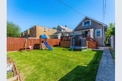 5138 W Addison Street, Chicago, IL 60641 - Photo 24