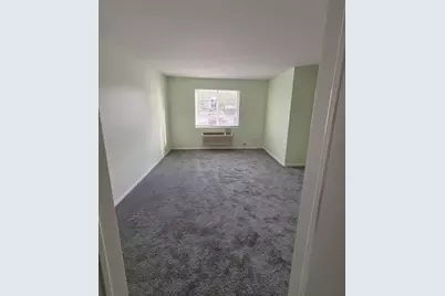 101 Silverstone Drive #101, Carpentersville, IL 60110 - Photo 12