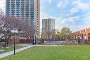 2605 S Indiana Ave, Chicago, IL 60616 - Photo 4