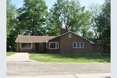 405 Prairie Court, Streator, IL 61364 - Photo 2