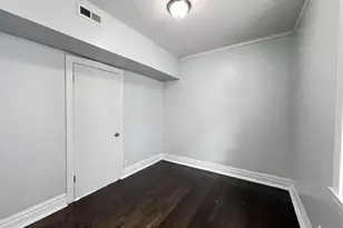 8856 S Lowe Ave, Chicago, IL 60620 - Photo 8